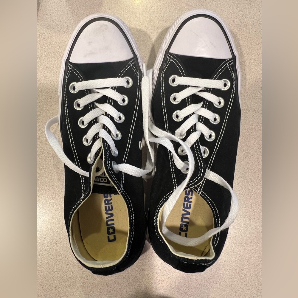 Converse All Star Sneakers Size 7